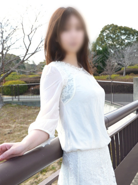 新妻倶楽部 眞白(ましろ)